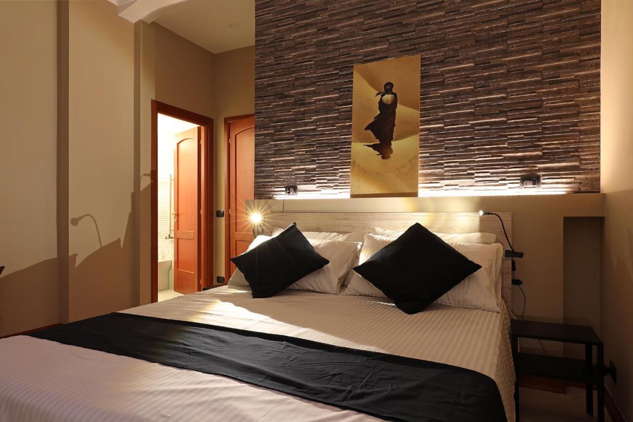 Olafo'S House Hotel โรม ภายนอก รูปภาพ