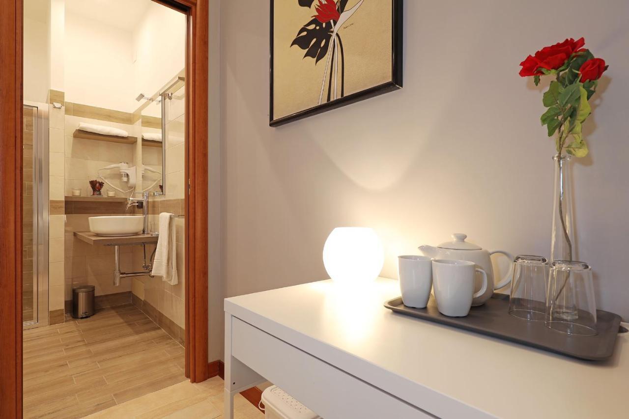 Olafo'S House Hotel โรม ภายนอก รูปภาพ